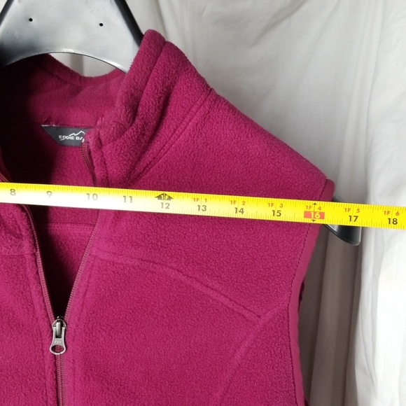 Eddie Bauer Women's Vest - Picture 5 of 6